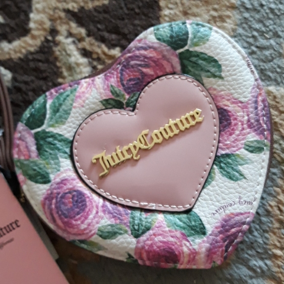 2x*Host Pick*Juicy Couture heart shaped wristlet - Picture 11 of 16